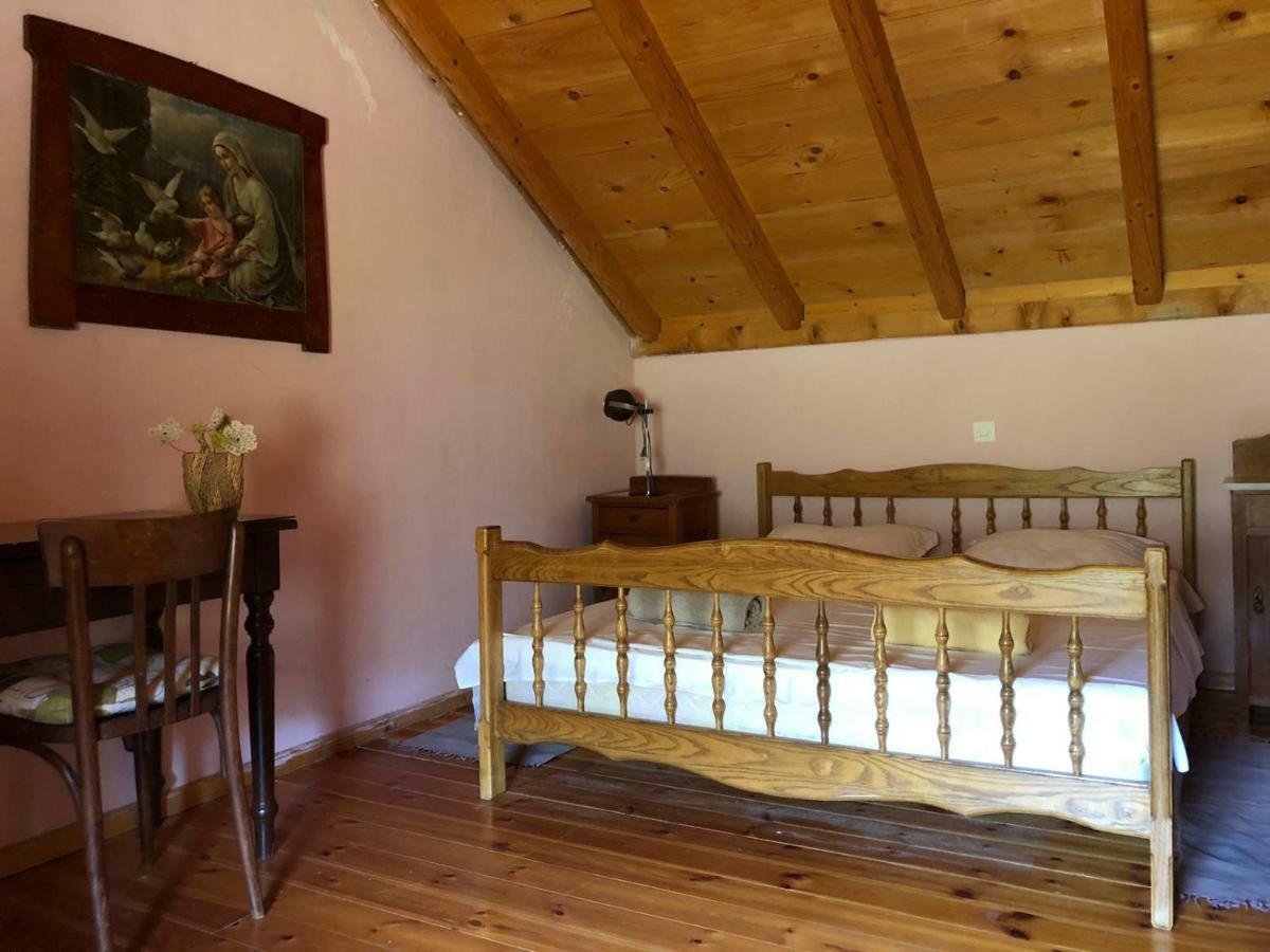 Holiday Home Villa Kastel Zrnovo Exterior foto